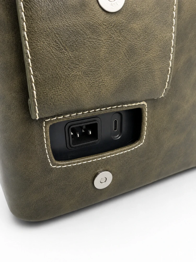 Boatman CP-MT-18 kompresorová lednice 18 l, USB-C, 12/24/230 V